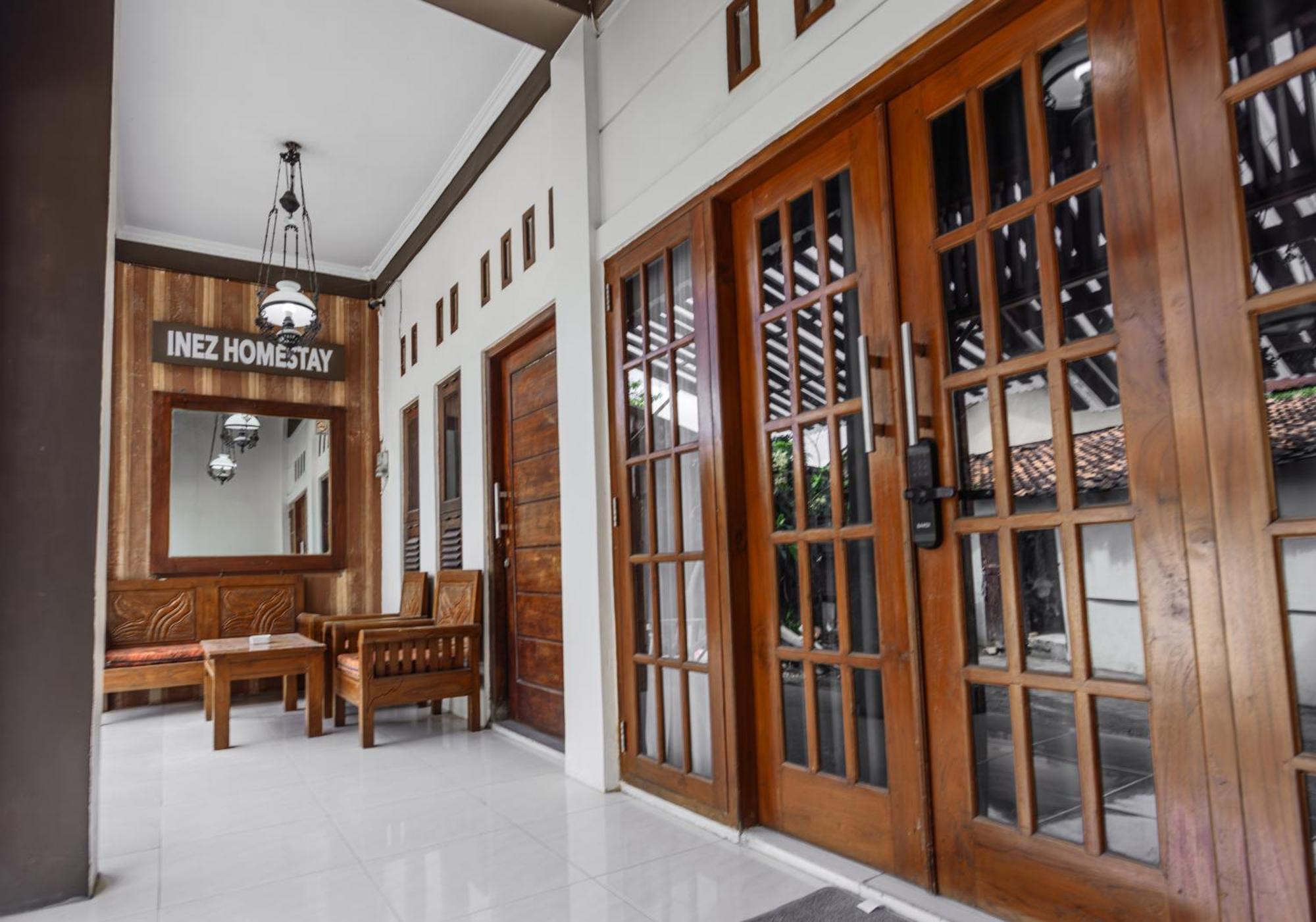 Inez Homestay Yogyakarta Luaran gambar